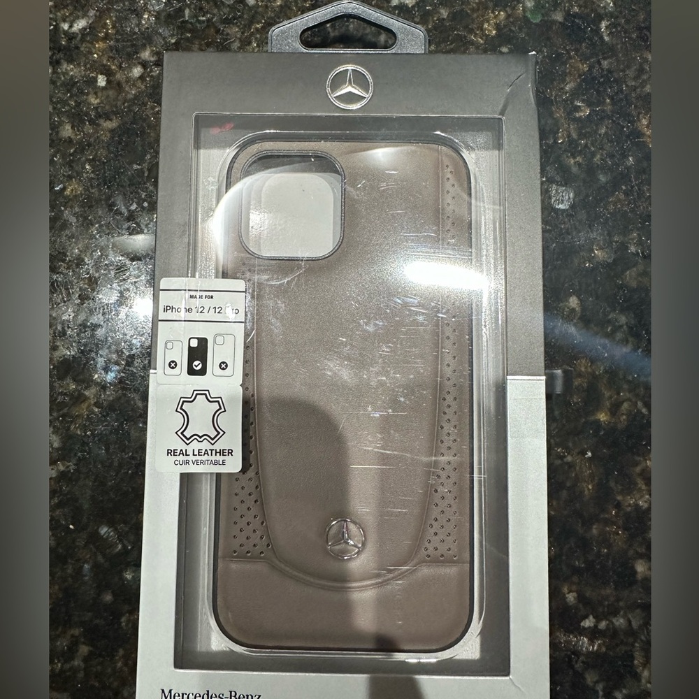 Phone accessory